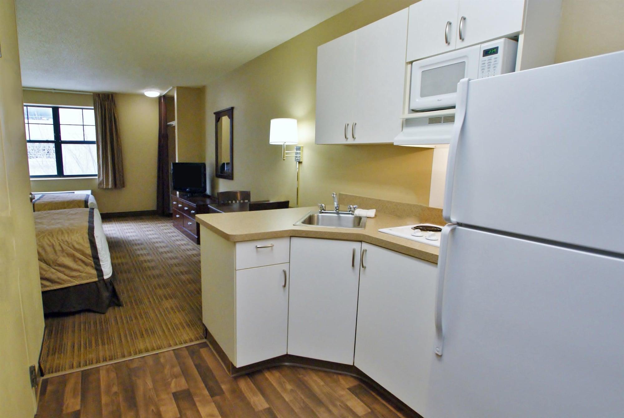 Extended Stay America Suites - Boston - Брейнтри Экстерьер фото