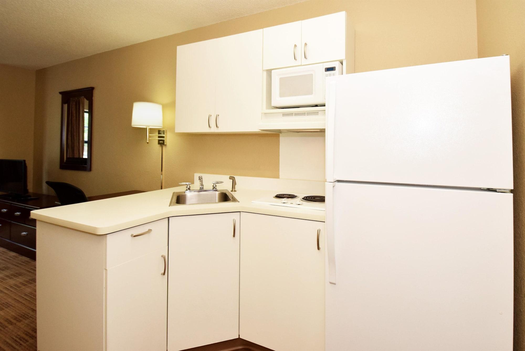 Extended Stay America Suites - Boston - Брейнтри Экстерьер фото