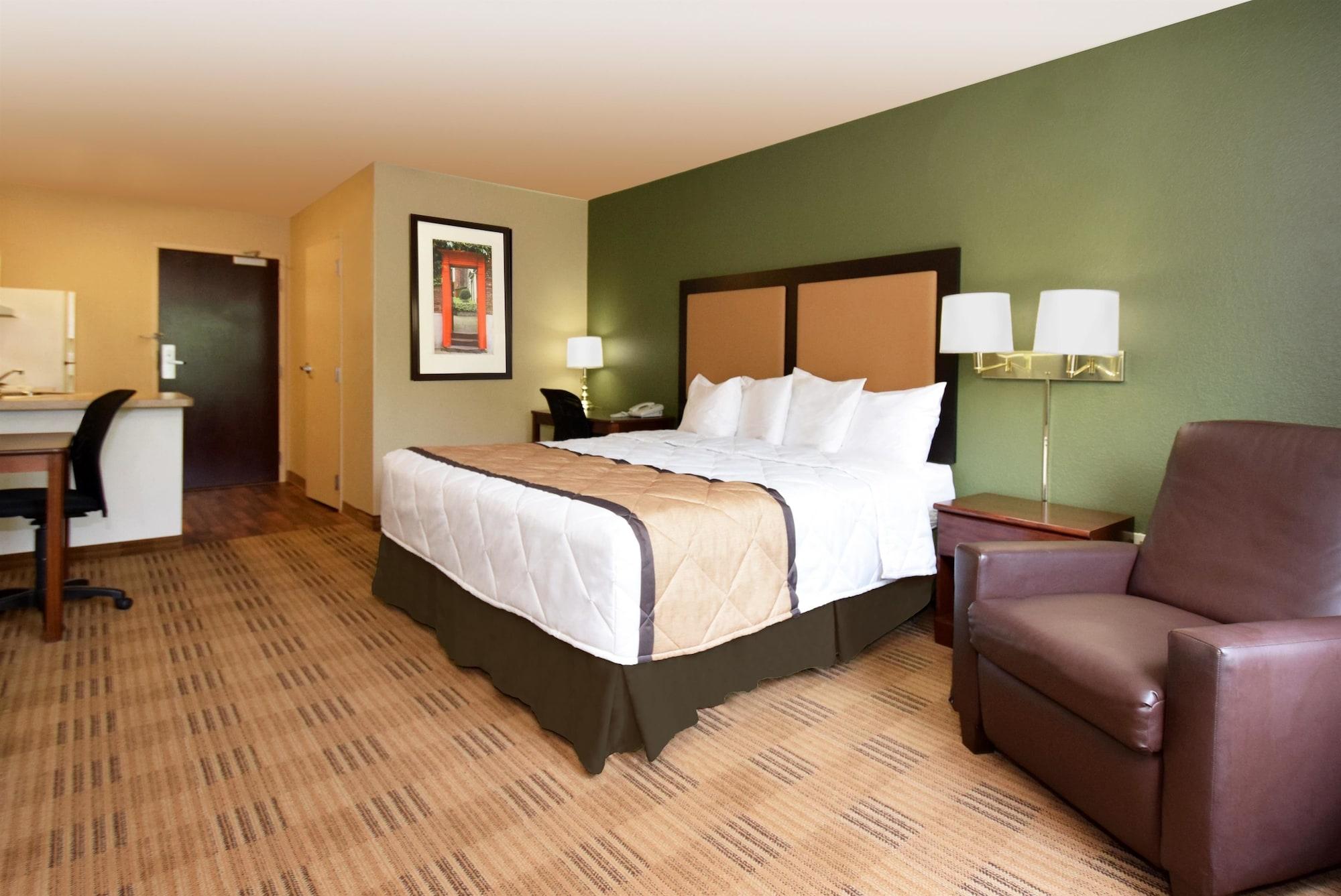 Extended Stay America Suites - Boston - Брейнтри Экстерьер фото