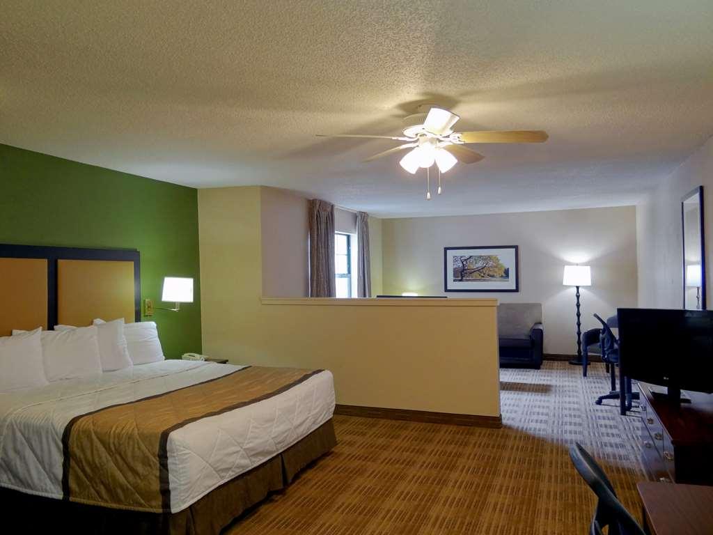 Extended Stay America Suites - Boston - Брейнтри Номер фото