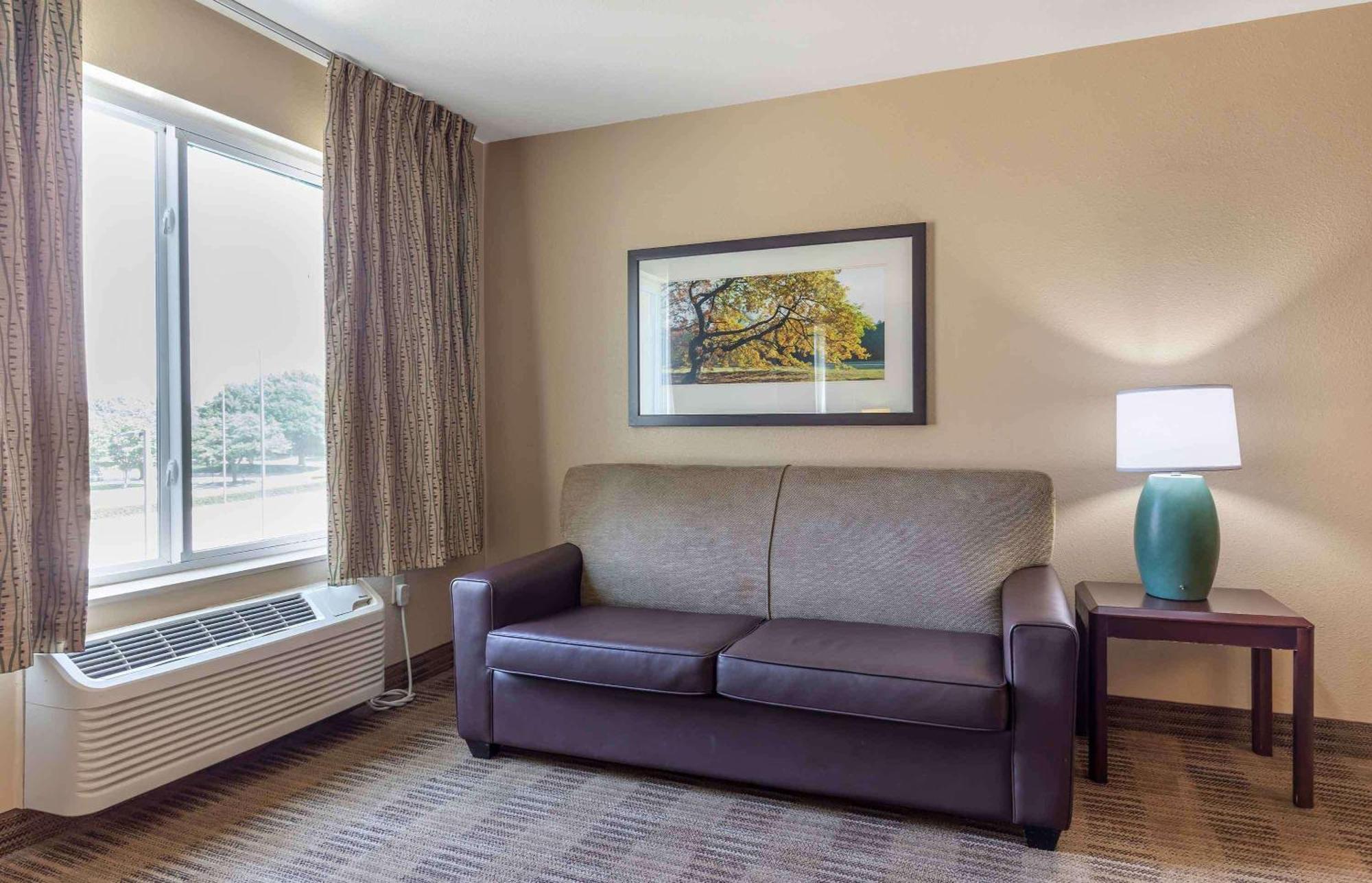 Extended Stay America Suites - Boston - Брейнтри Экстерьер фото