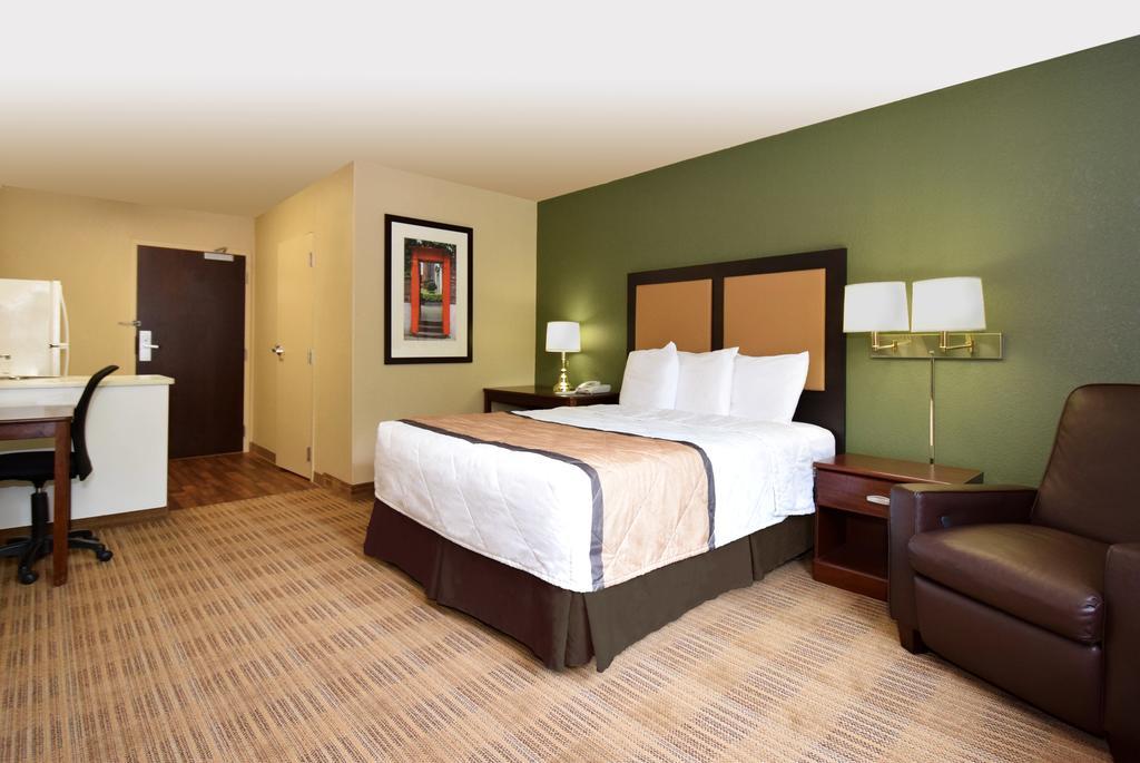 Extended Stay America Suites - Boston - Брейнтри Экстерьер фото